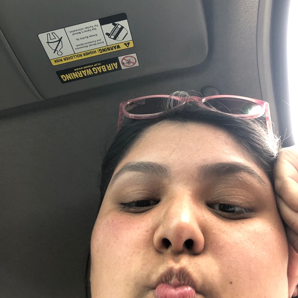 Meet your Posher, Alyssa